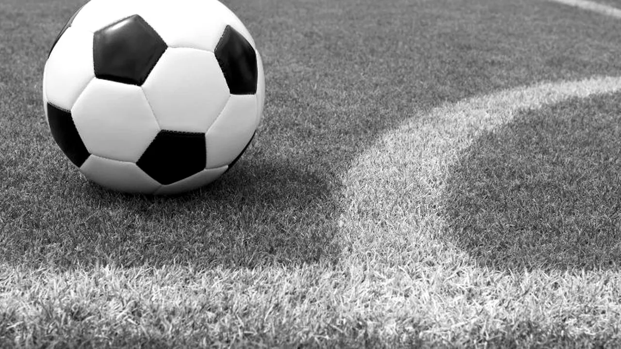 DOLIU în fotbal. A murit la 56 de ani, răpus de CANCER. Povestea tristă a portarului care a cărat saci pentru a se întreține