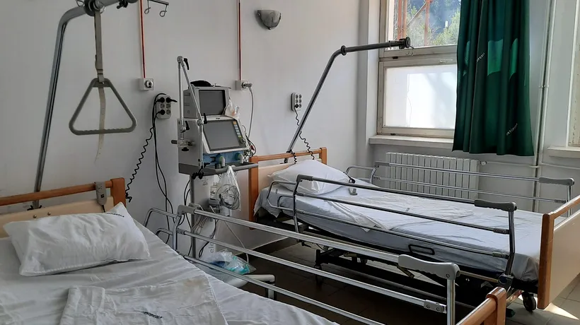 Un bătrân internat la Spitalul de Neuropsihiatrie din Craiova s-a aruncat de la etajul 2 al clădirii. Bărbatul a supraviețuit doar o zi