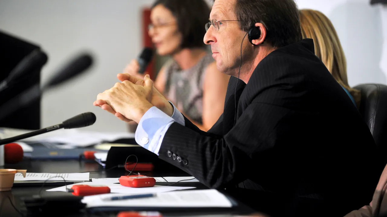 Ambasadorul Olandei, pe Twitter: România să facă reforme în justiție pentru a atrage investitorii