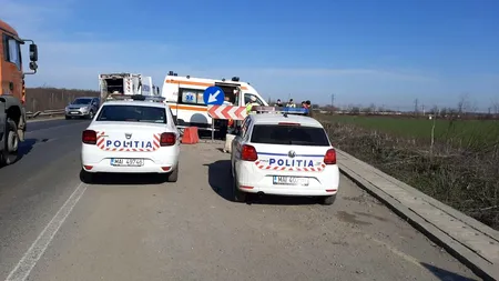 VIOLENȚE ÎN TRAFIC | Cazul bărbatului bătut de polițiști din Capitală a devenit viral în ultimele două zile, însă EUROPOL explică ce s-a întâmplat de fapt: Are probleme psihice. A încercat să îi muște pe polițiști, deși e suspect de Hepatita C și HIV