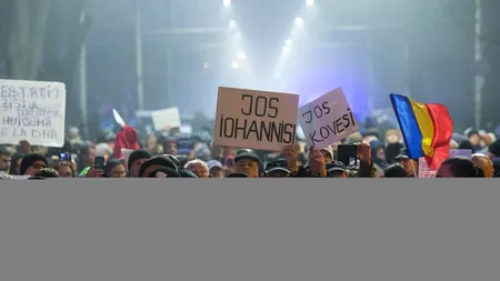 Proteste în București. Aproape 5.000 de oameni în Piața Victoriei, peste 2.000 la Cotroceni. Toată lumea a cerut demisii