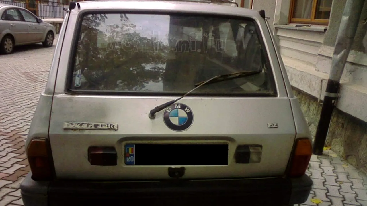 STUDIU. Ce zic românii când văd un șofer de BMW și unul de Dacie