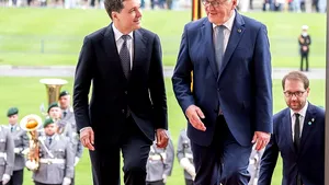 Dominic Fritz, despre noul mod al României de a face politică externă: „Trebuie să scoatem bățul din fund”
