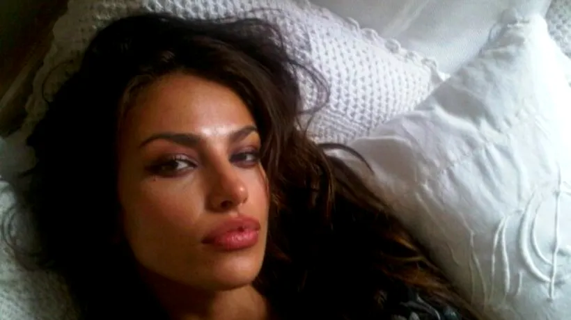 Mădălina Ghenea, într-o fotografie pe Facebook: Nu eram beată!