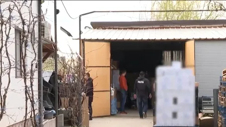 Tone de detergent contrafăcut, descoperite în casa unui bărbat din județul Timiș. PREJUDICIUL urmează să fie stabilit de anchetatori