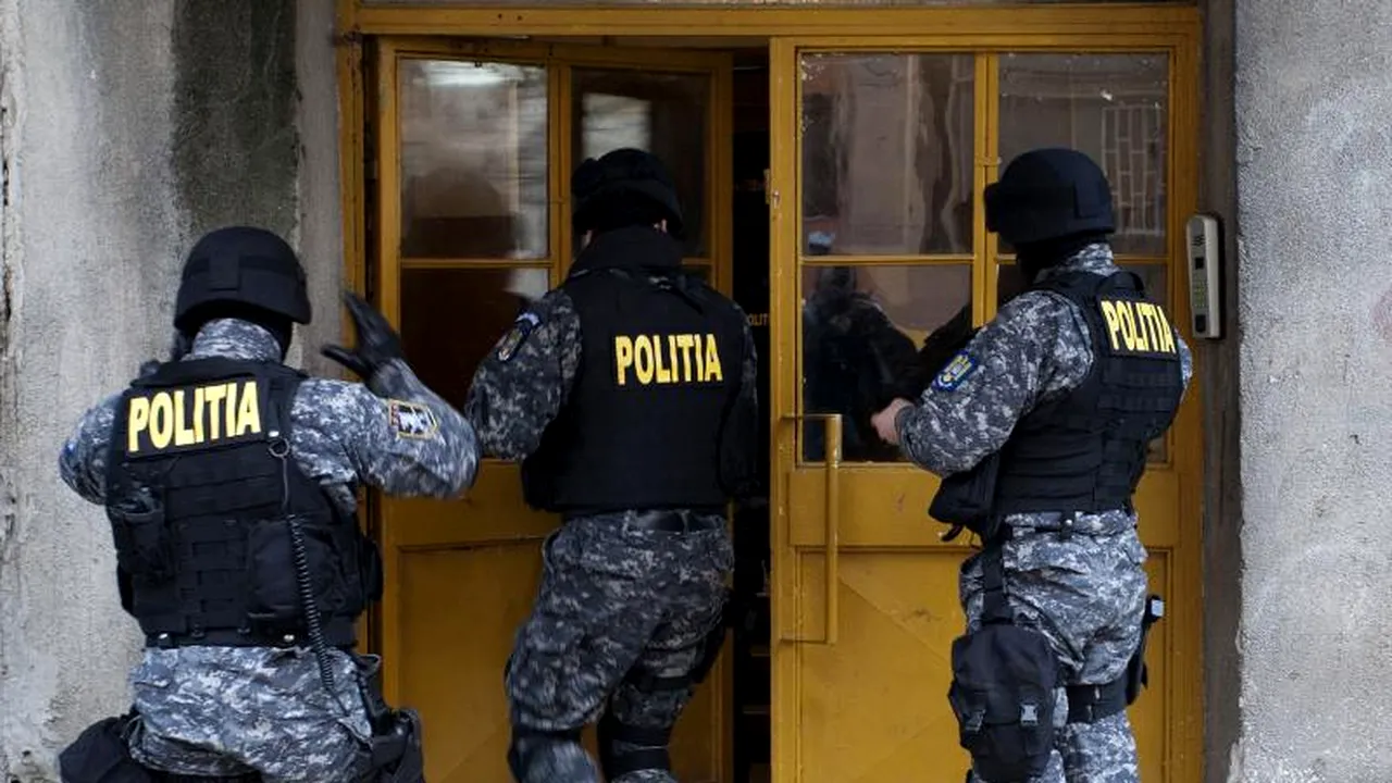 Medici acuzați într-un dosar privind pensionări frauduloase, trimiși în judecată la Vâlcea