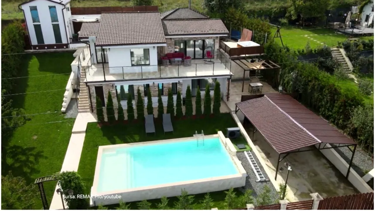 Prețul exorbitant cu care se vinde o VILĂ în Cluj-Napoca! Locuința dispune, printre altele, de 7 camere, 3 băi şi piscină
