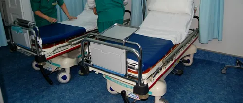Tragedie: o fetiță de 11 ani a murit după ce a fost tratată în 4 spitale din Alba și Mureș în urma unei înțepături în cui