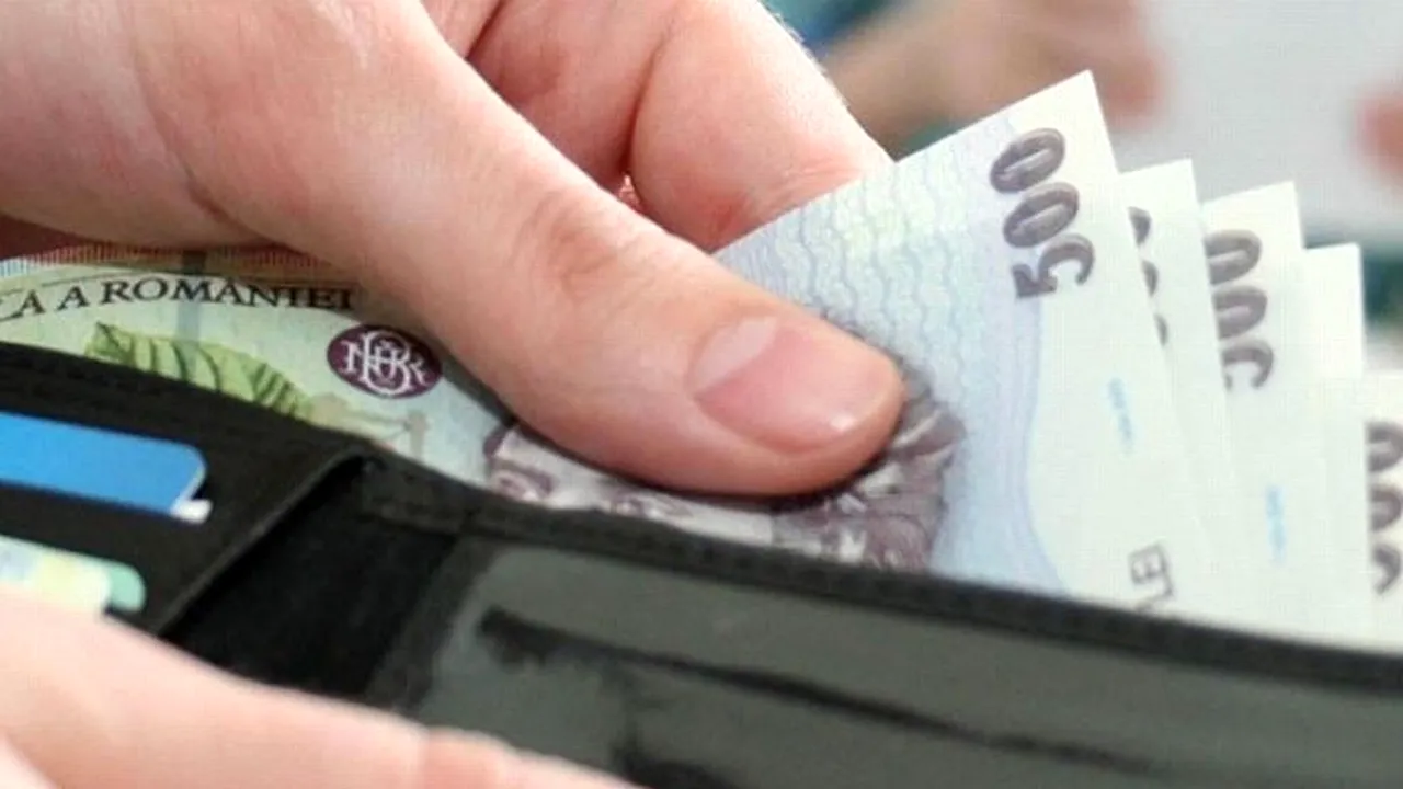 Un tânăr din Sibiu a găsit 7.000 de lei pe stradă. Ce a făcut cu banii