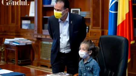 Ludovic Orban, cu ocazia Zilei Porţilor Deschise la Camera Deputaţilor: „Este important să vadă și copiii unde se iau deciziile” - FOTO/VIDEO