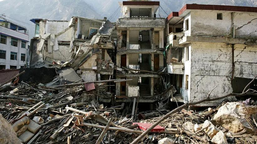 O nouă lovitură pentru supraviețuitorii cutremurului din China/BILANȚUL tragediei a urcat la 131 de morți