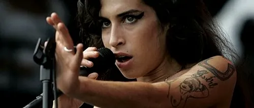Un an de la decesul cântăreței Amy Winehouse. Vânzări postume de 1,7 milioane de copii