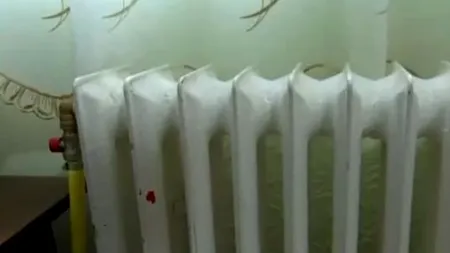 Ce prevede legea în cazul caloriferelor oprite iarna în apartamentele nelocuite