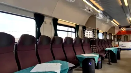Masă chiar în tren. Pe ruta București-Arad și retur există un restaurant pe șine