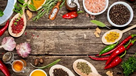 Acestea sunt condimentele care iți vindecă stomacul