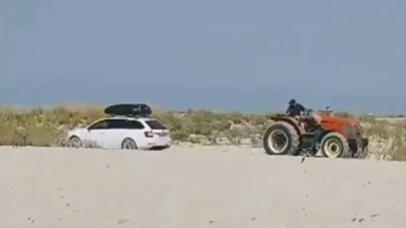 Ce a pățit un turist român, care a intrat cu mașina pe o plajă din Grecia. „Nu uitați că nu mai sunteți la Mamaia” (VIDEO)