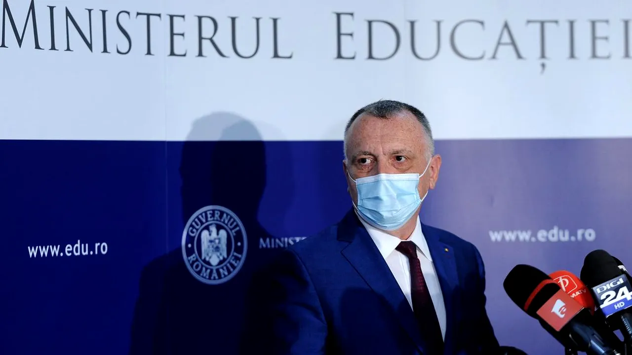 VIDEO. Ministrul Educației, Sorin Cîmpeanu: Nu vor fi niciun fel de restricții pentru cei nevaccinați, ci vor fi avantaje pentru vaccinați