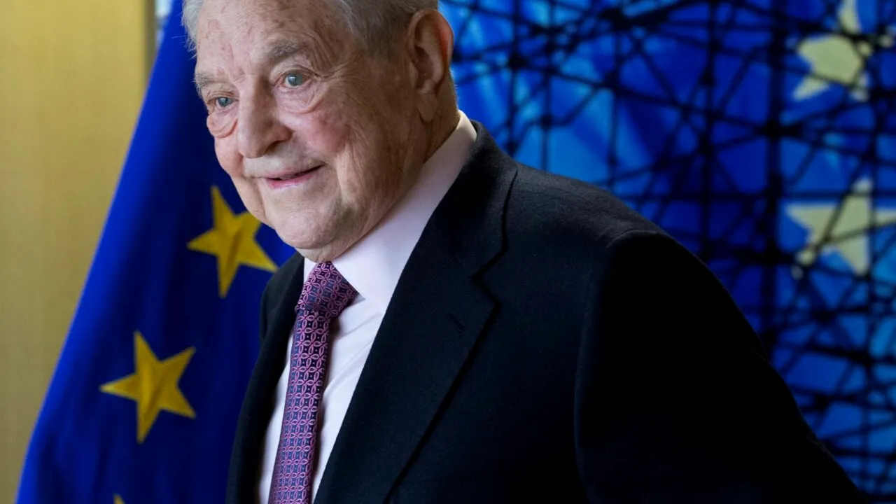 Cum arată George Soros la 95 de ani. Deși apare rar în public, miliardarul și-a serbat ziua de naștere alături de fiul de 39 de ani!