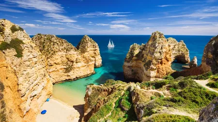 SOLICITARE. Agențiile de turism cer Guvernului eliminarea restricțiilor de călătorie din 15 iunie