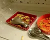 Au crezut că nu văd bine! Ce au primit să mănânce doi turiști români, la „all-inclusive”, într-un hotel de 5 stele din Bulgaria