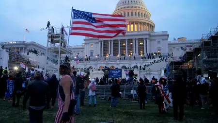 Polițistul „omorât” de trumpiști la Capitoliu a decedat, de fapt, din cauze naturale!