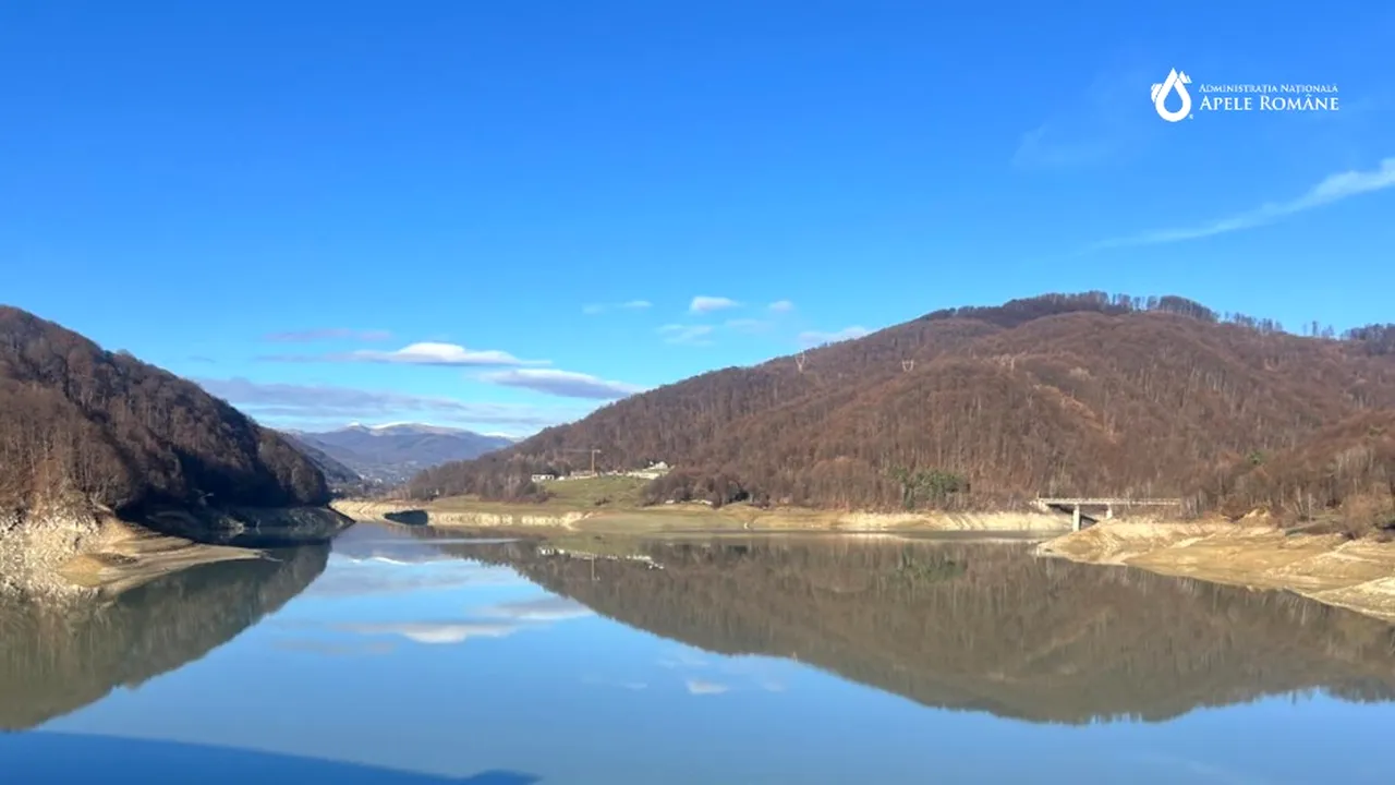 Barajul Paltinu a revenit la funcționarea normală, anunță Apele Române. Sunt însă necesare intervenții majore pe termen mediu