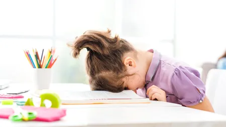 Eleve cu dizabilități au primit interzis la cursuri în perioada menstruației