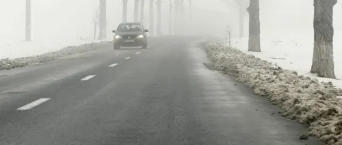 VREMEA. Lista drumurilor cu probleme din cauza ninsorii 
