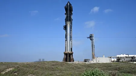 Momentul exploziei unei rachete Starship în timpul unor teste. Space X: Starship „a suferit o ANOMALIE majoră”