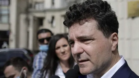 Update. Nicușor Dan: ”Persoanele pe care le-am avut în vedere sunt cele care vin și fac zgomot în fața sediului”/ Firea: ”Sunt și voi fi mereu alături de toate femeile!”/ Nicușor Dan despre valori și apa caldă: ”Fiecare societate are panaramele ei, dar într-o societate normală ele stau undeva la periferie”