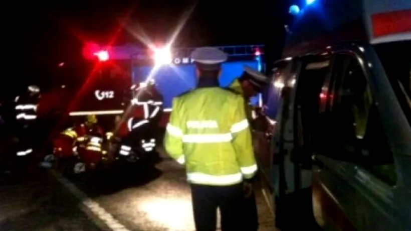 Accident teribil la Iași: 12 oameni răniți, după ce un microbuz a lovit în plin un TIR