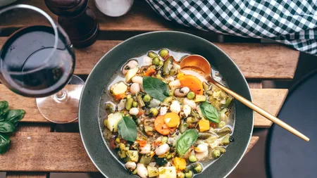 Secretul celei mai longevive familii, consemnată în Cartea Recordurilor. Supa pe care o consumă de generații cu beneficii pentru sănătate