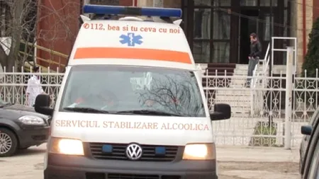 Cinci persoane rănite, după ce un autobuz a lovit un autocar