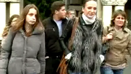 Au luat examenul, și-au plătit căminul, dar când au venit în prima zi de facultate au avut o surpriză. ''Ne-a zis să încercăm și în alte părți''