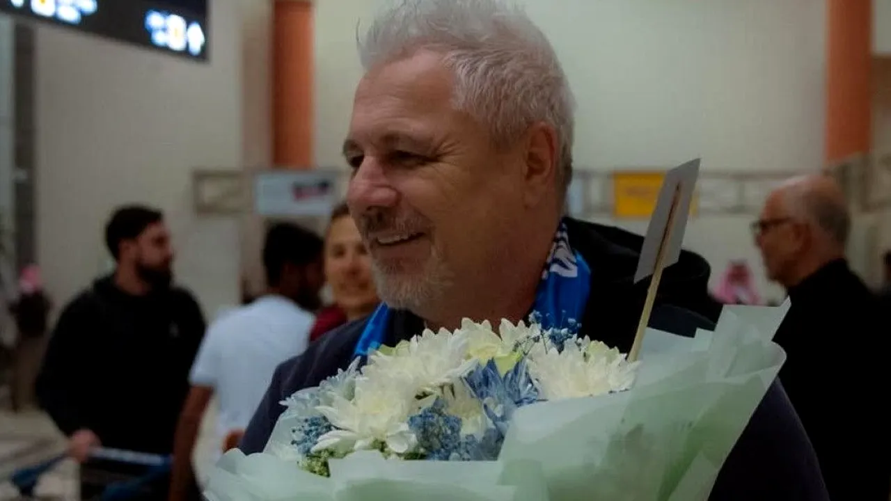 Marius Şumudică a revenit în ANTRENORAT! A fost primit cu flori. „E mult peste nivelul Superligii”