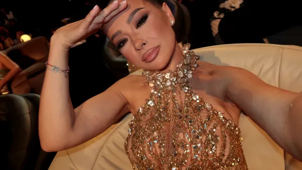 Cât a plătit Vlăduța Lupău pentru a avea o stea pe Walk of Fame de la Hollywood