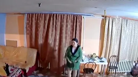 VIDEO | Un rus a furat o cameră de filmat din Ucraina și a trimis-o acasă la el, în Siberia. Acum, locuitorii din Liman se amuză pe baza imaginilor