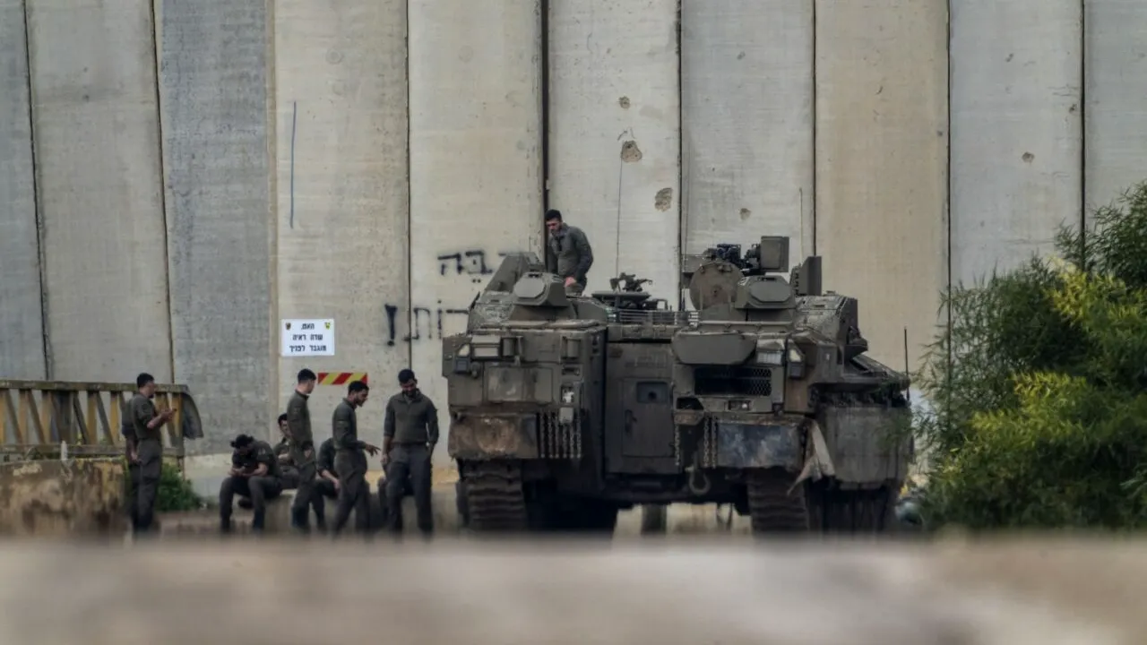 Israelul mobilizează REZERVIȘTI în eventualitatea reluării luptelor în Fâșia Gaza