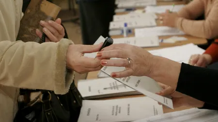 ALEGERI PREZIDENȚIALE. 18.296.567 de alegători, așteptați la urne duminică