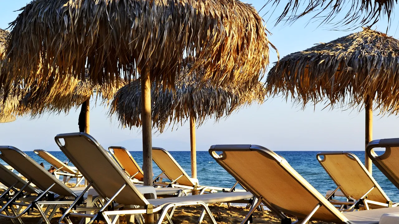 Bulgaria devansează Grecia în topul preferințelor turiștilor români. Stațiunea bulgărească aflată într-un top al celor mai ieftine vacanțe de familie