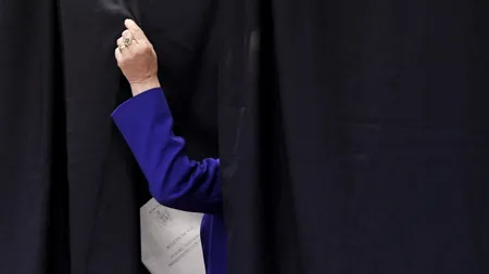 Alegeri prezidențiale 2019. Rezultate exit poll alegeri prezidențiale 2019, CURS-Avangarde: Iohannis - 39%, Dăncilă - 22,5%, Barna - 16,4% / Prezența la vot, la ora închiderii urnelor, ora 21.00, este de 47,6% 