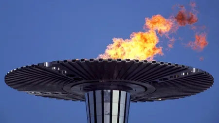 JOCURILE OLIMPICE 2012. Flacăra olimpică a ajuns în Irlanda