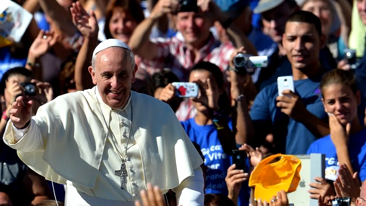 Ce le-a cerut Suveranul Pontif președintelui israelian și liderului Autorității Palestiniene