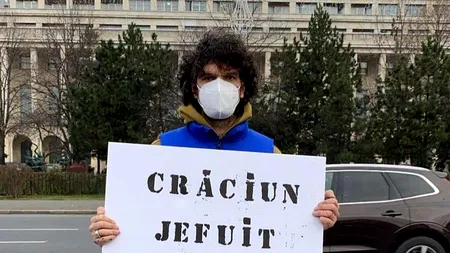 Tudor Chirilă, protest în Piața Victoriei: „Reformism nu traseism”