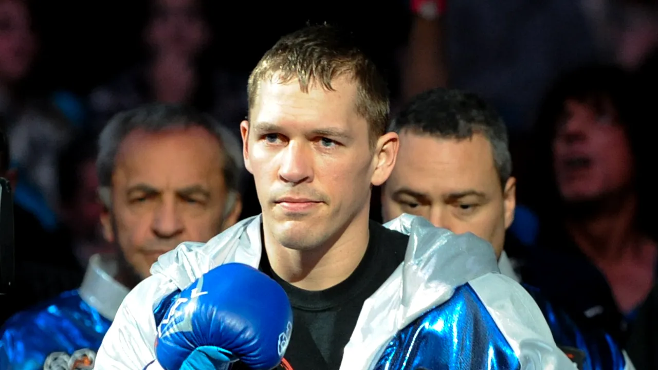 Reacția canadianului Bizier după ce a fost bătut de Jo Jo Dan