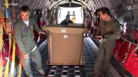 Incendiul de pădure din Bacău încă nu a putut fi stins, după cinci zile, iar flăcările s-au extins. Imagini impresionante din timpul operațiunilor de stingere | FOTO, VIDEO