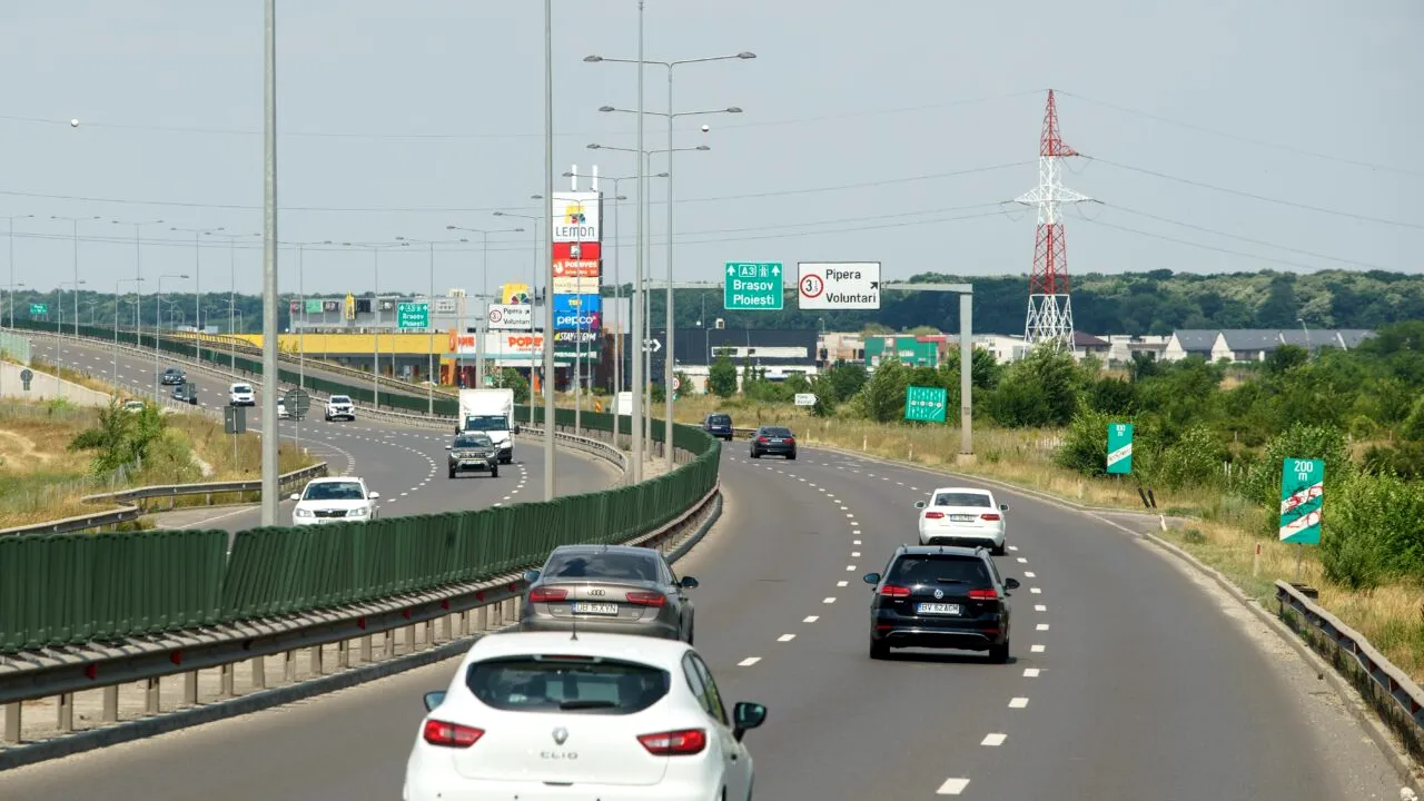 COTAR: Polițele RCA se scumpesc din toamnă. Companiile de asigurare îi contrazic pe transportatori