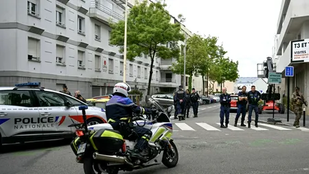 Cel puțin un mort și mai mulți răniți în urma unui ATAC produs într-un liceu din Franța