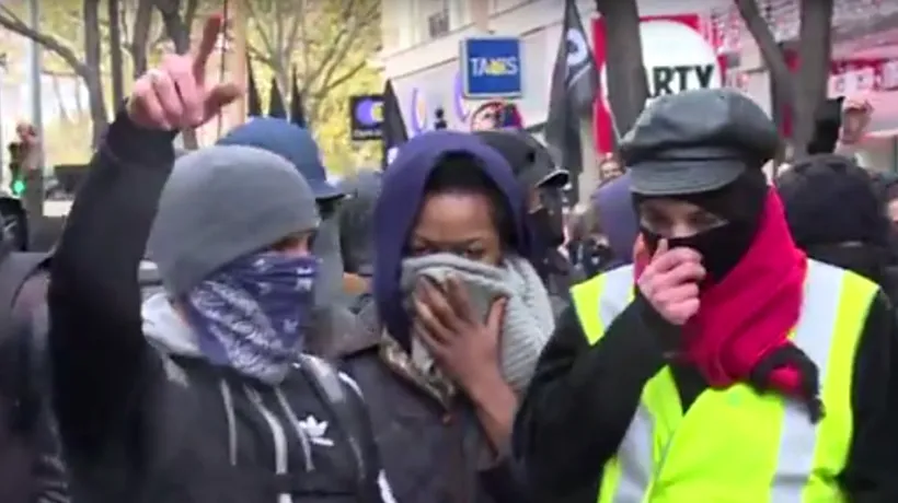 Aproximativ o sută de persoane au fost arestate la Paris după confruntări cu poliția 