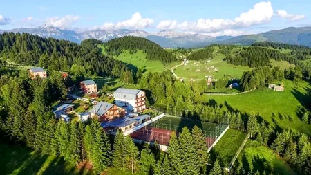 SATUL din România devenit celebru în urma unei singure fotografii: „Este Raiul pe pământ!”